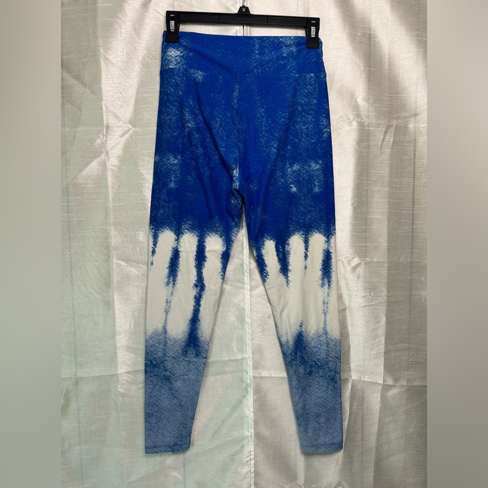 Lularoe Americana leggings - Picture 3 of 4